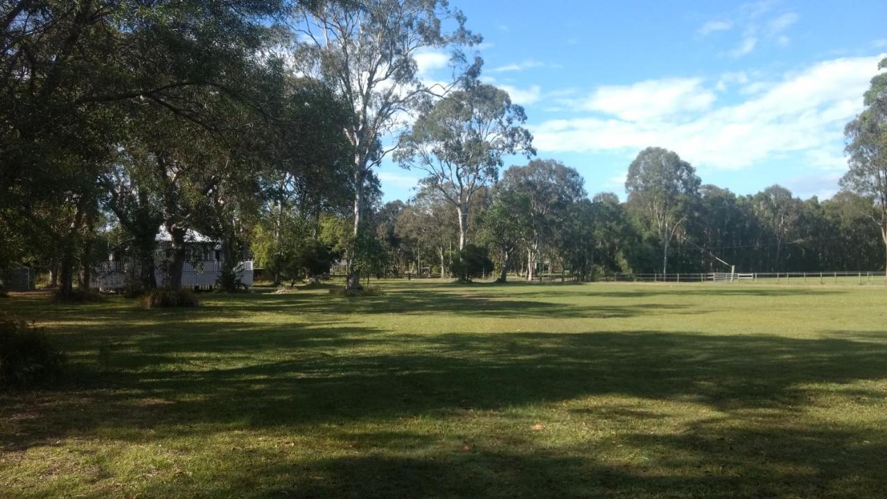 Lake Weyba Noosa Lodge & Kangaroos Peregian Beach Exterior foto
