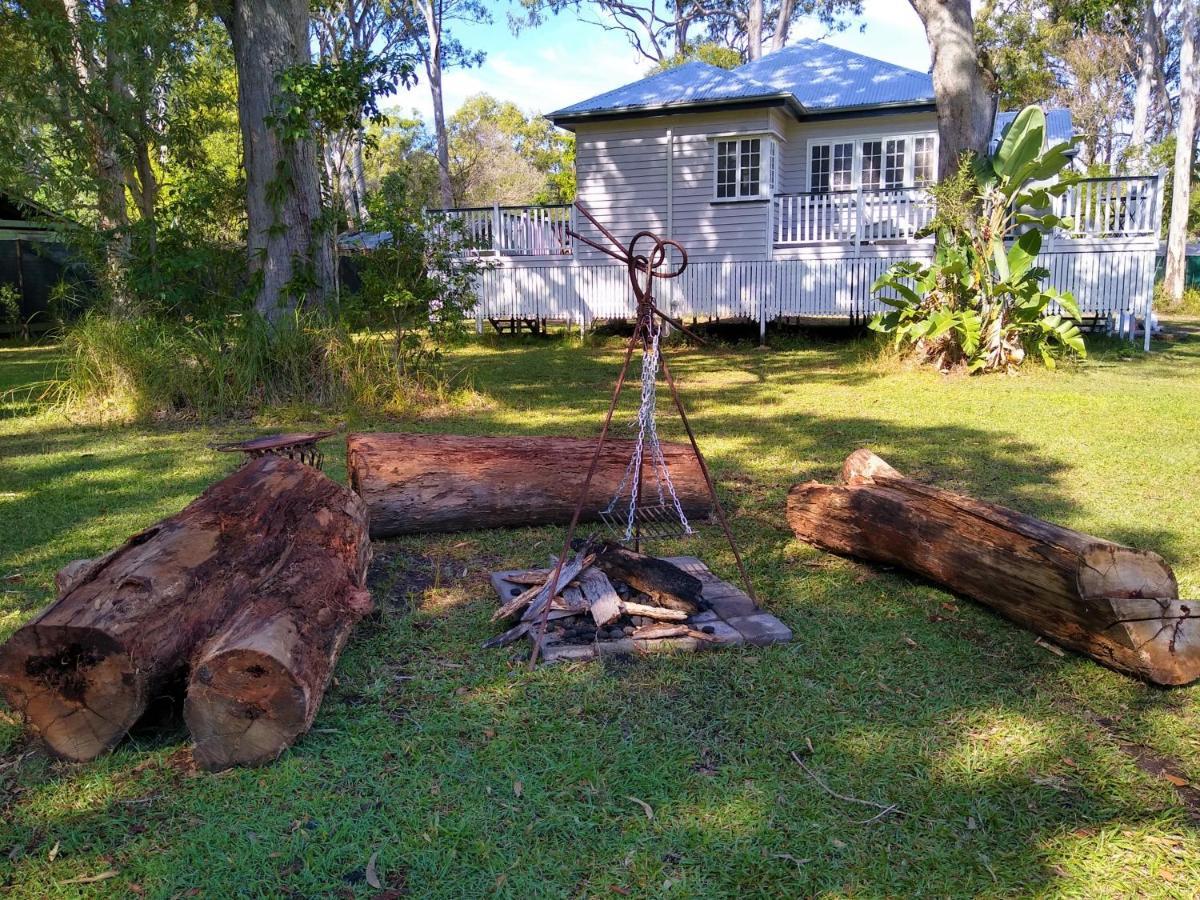 Lake Weyba Noosa Lodge & Kangaroos Peregian Beach Exterior foto